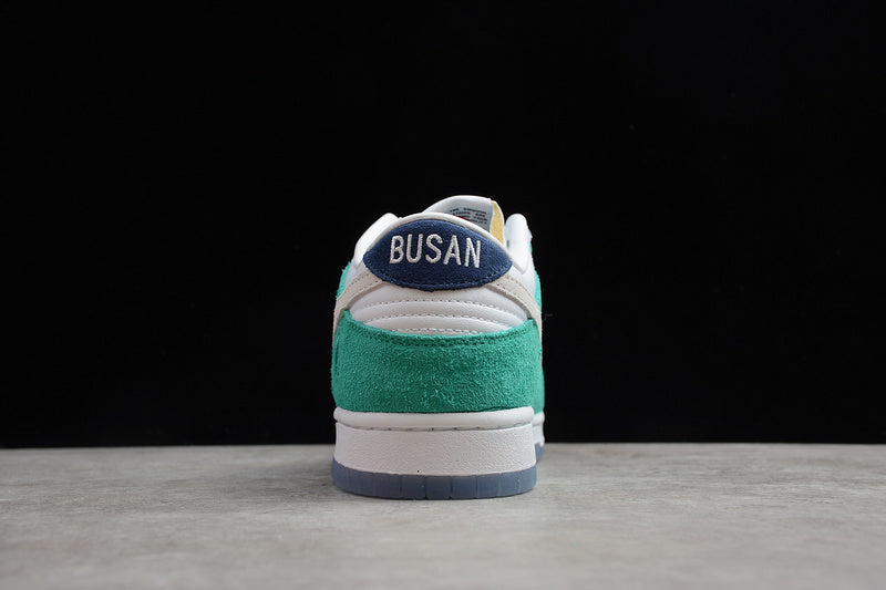 Nike SB Dunk Low 'Kasina Neptune Green'