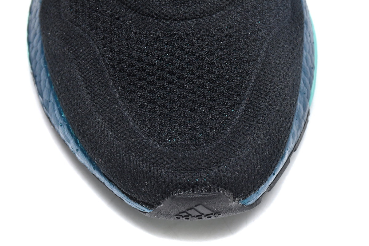 Adidas Ultra Boost 22 Core Black