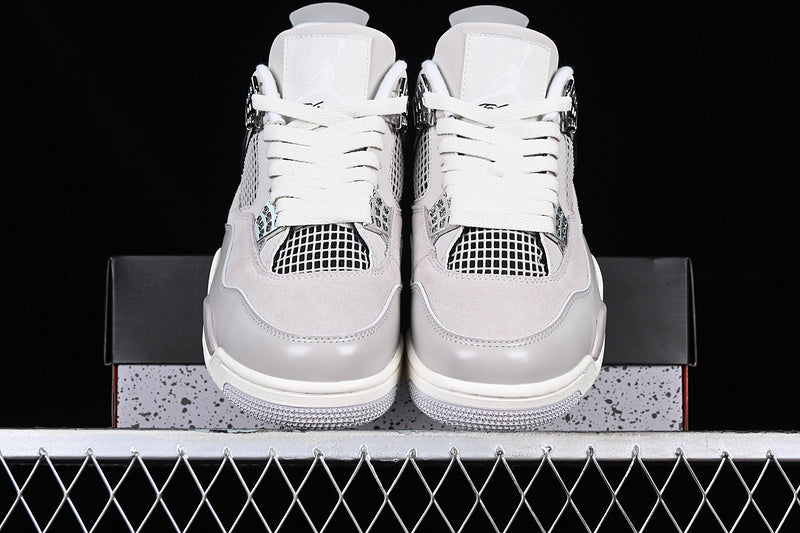 Nike Air Jordan 4 'Frozen Moments'