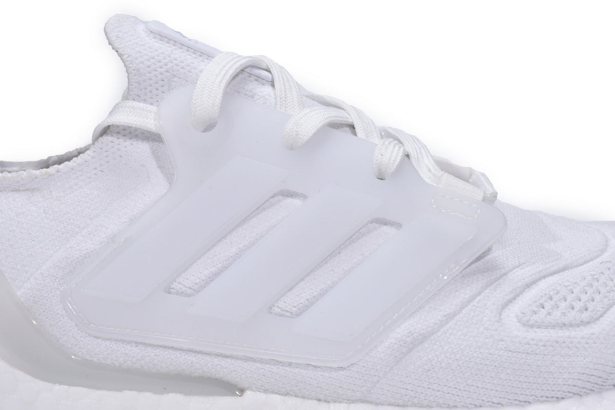 Adidas Ultra Boost 22 Triple White