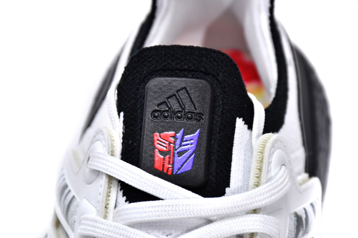 Adidas Ultra Boost 22 White Black