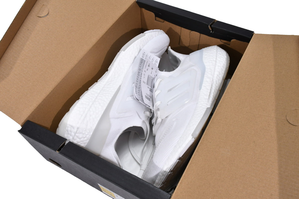 Adidas Ultra Boost 22 Triple White