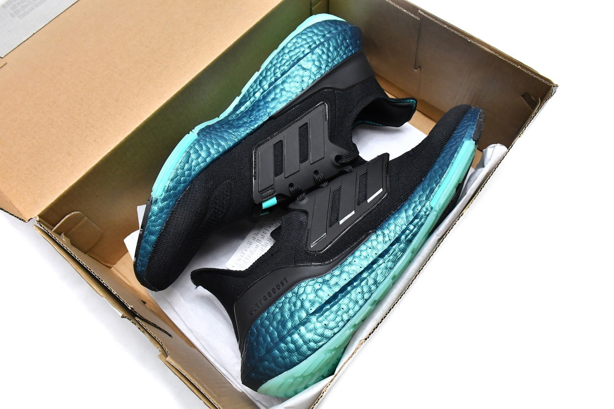 Adidas Ultra Boost 22 Core Black