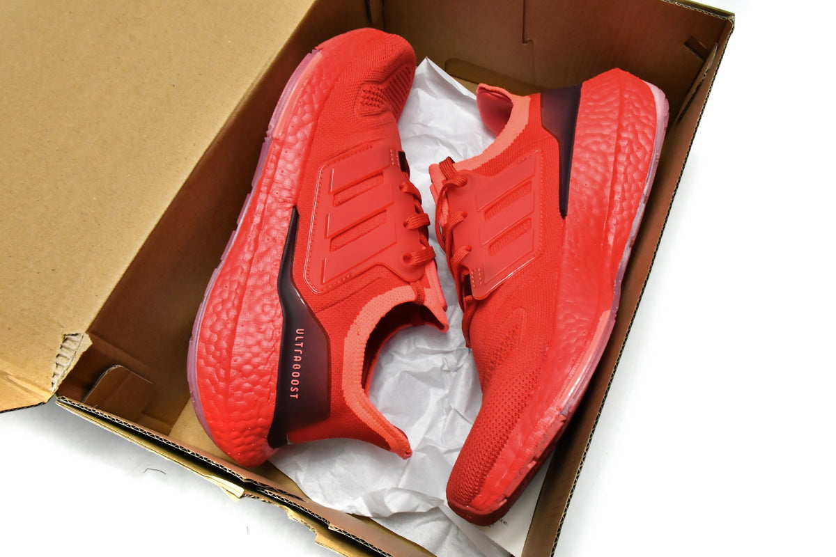 Adidas Ultra Boost 22 Vivid Red