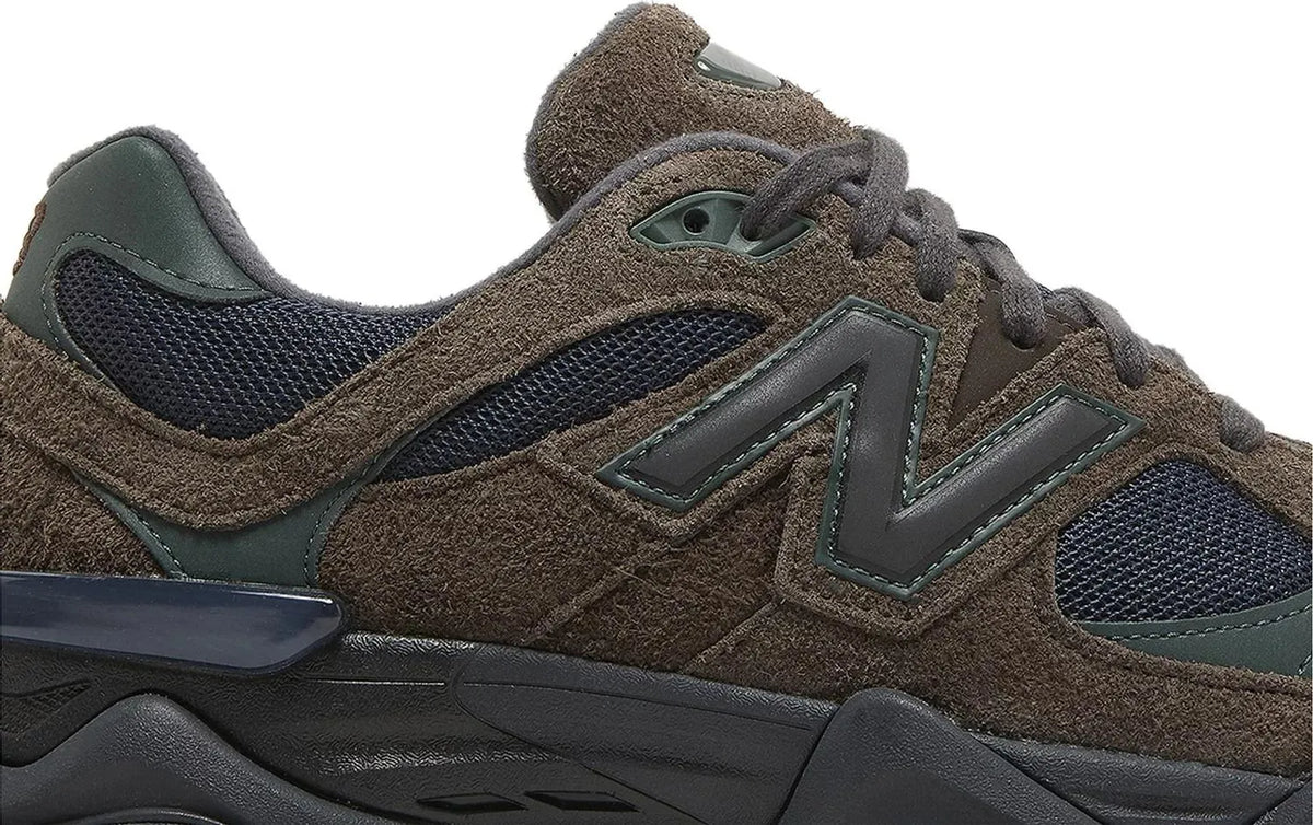 New Balance 9060 Beef & Broccoli
