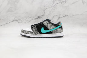Nike SB Dunk Low Atmos Elephant